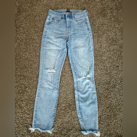 Gap skinny high rise jeans, size 26, light destroy - Picture 1 of 5